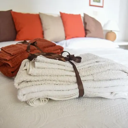 Le Foresterie, Vino & Castello Appartement