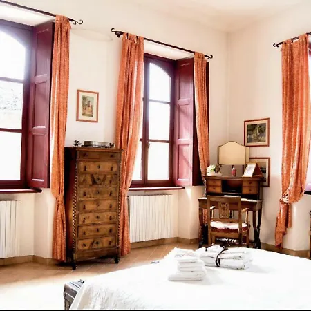 Le Foresterie, Vino & Castello Appartement *